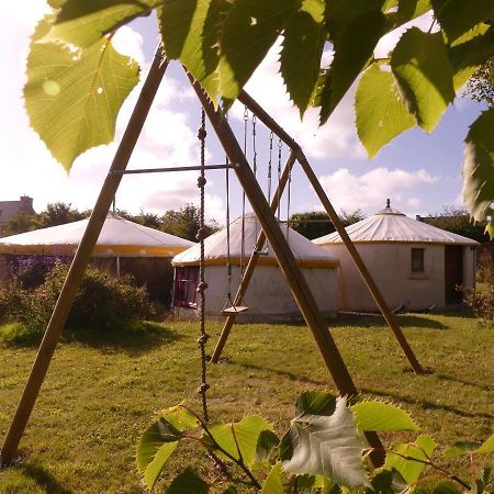 Les Yourtes D'Hotes Plouguiel Buitenkant foto